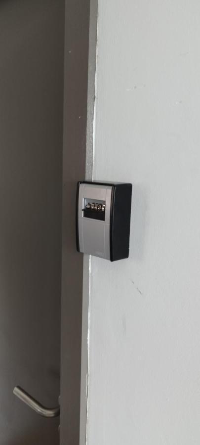 Au Pied Du Mur هوي المظهر الخارجي الصورة
